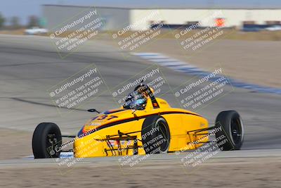 media/Oct-30-2022-CalClub SCCA (Sun) [[310aff4a96]]/Race Group 1/Race (Grapevine)/